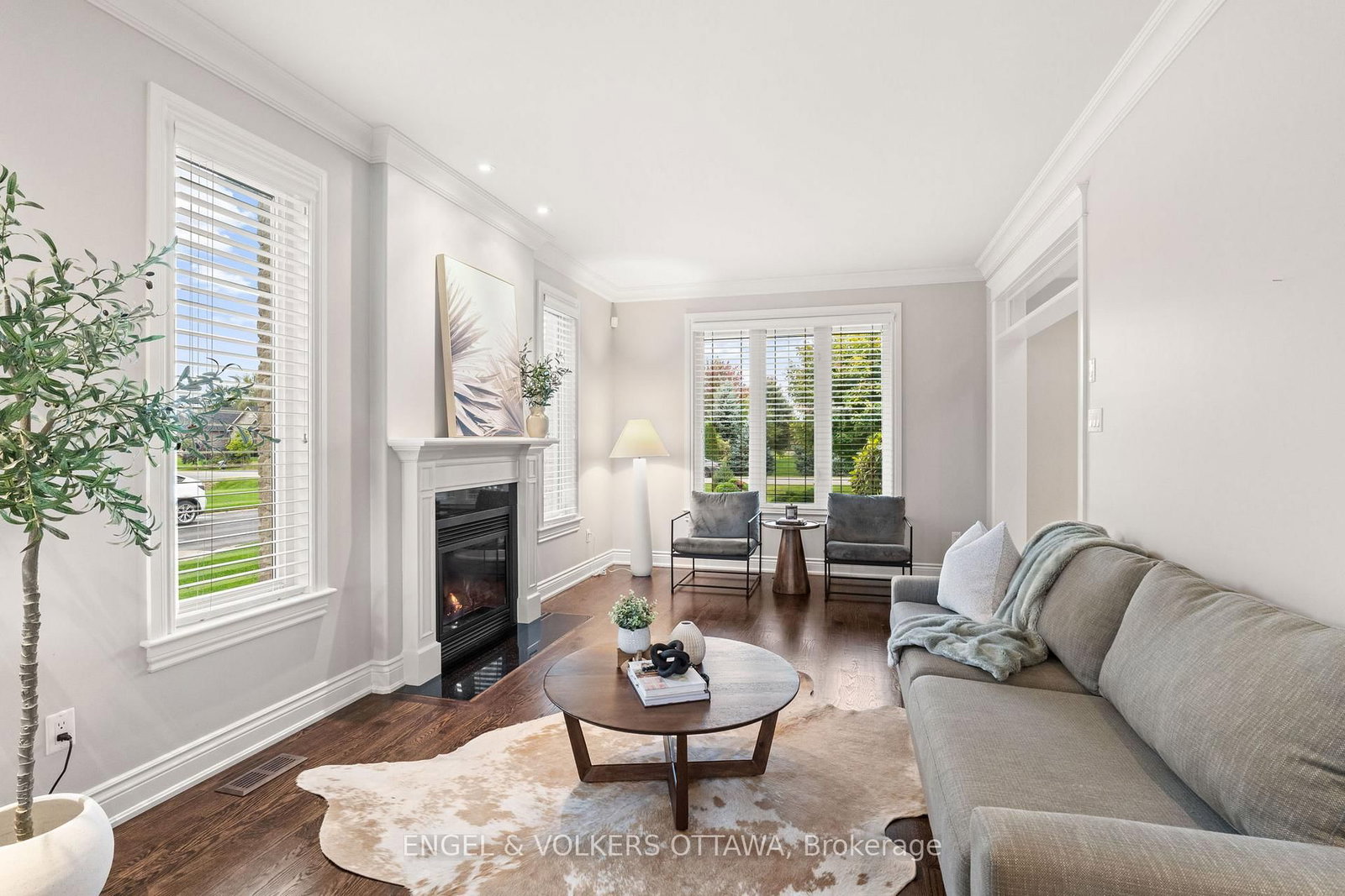 6808 Suncrest Drive • Ottawa, ON photo 9