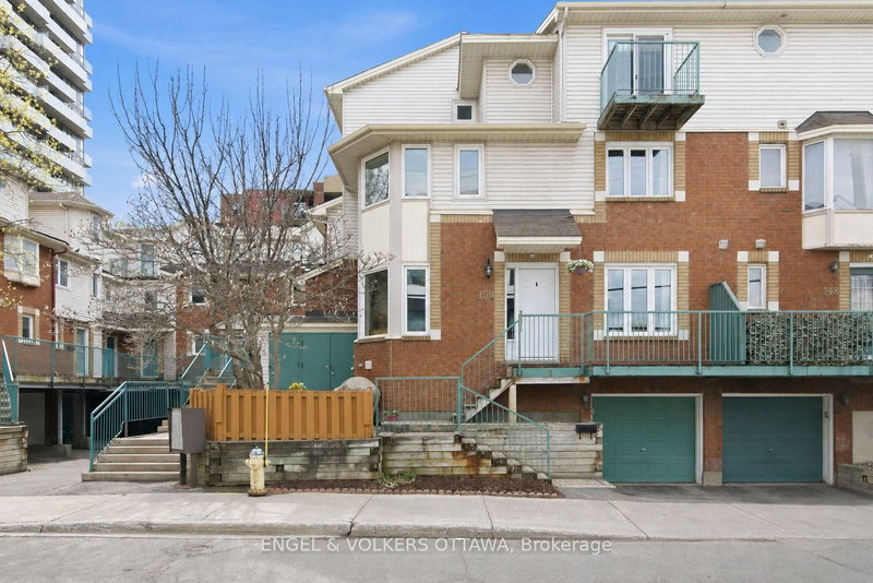 home for sale on 150 Forward Avenue