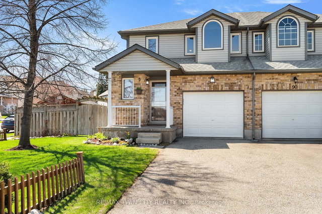 92 Snowdrop Crescent