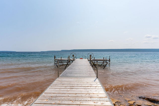 606 Mallory Beach Road