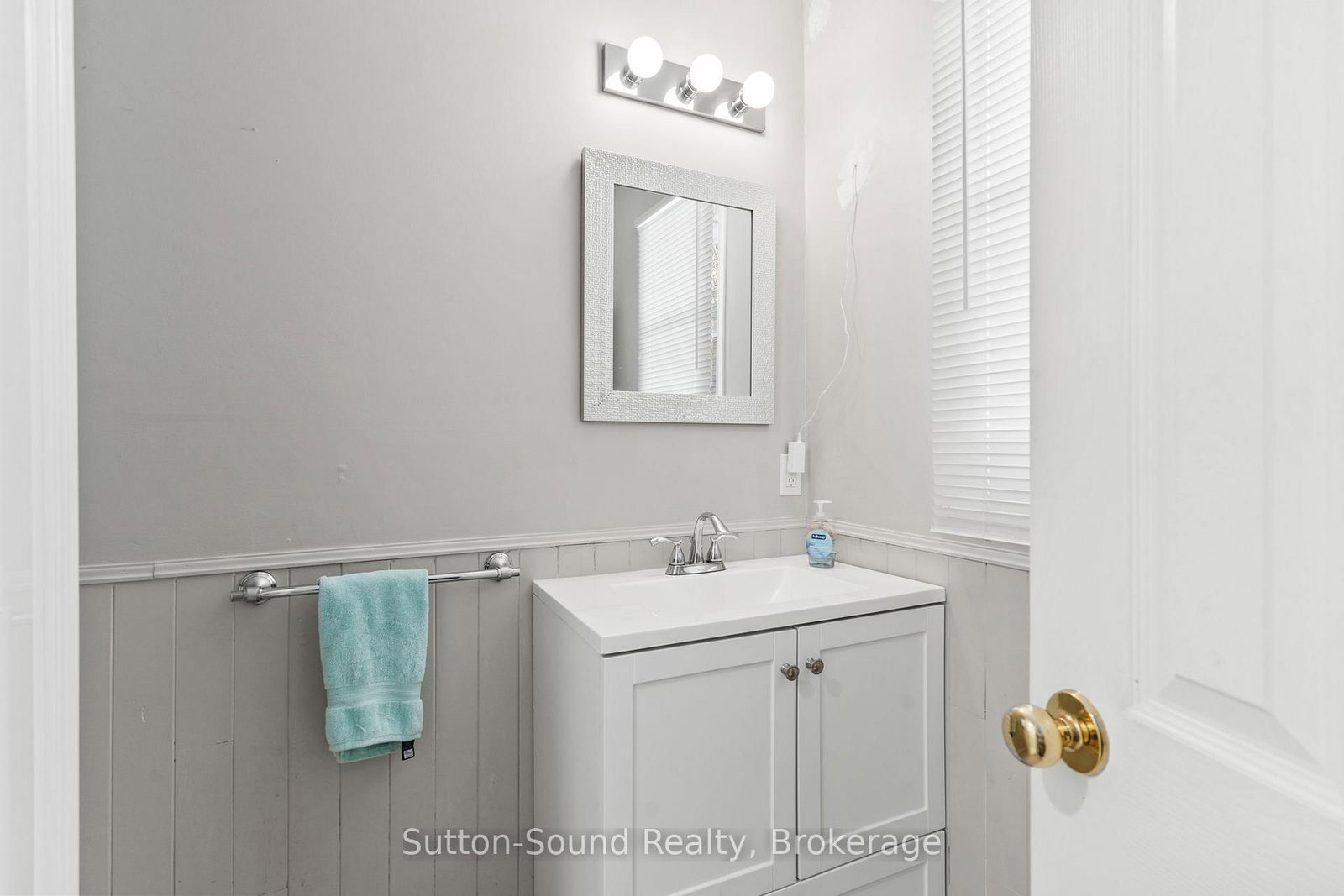 606 Mallory Beach Road • South Bruce Peninsula, ON photo 20