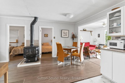 606 Mallory Beach Road • South Bruce Peninsula, ON photo 9