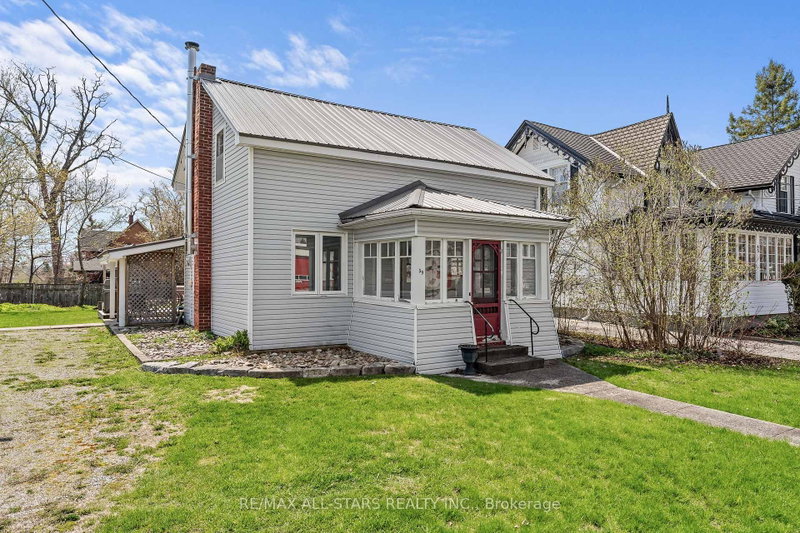 39 Francis Street W