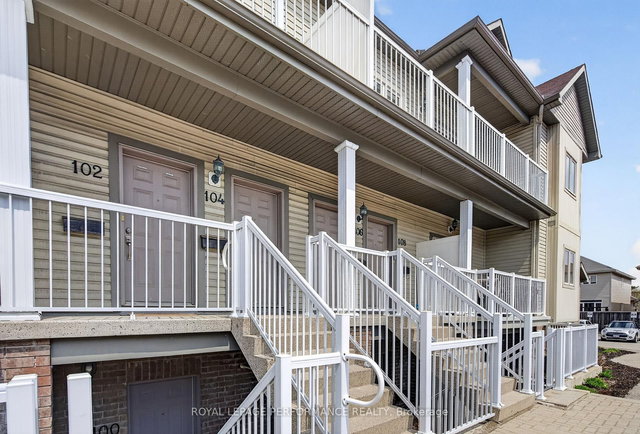 104 Sternes Private