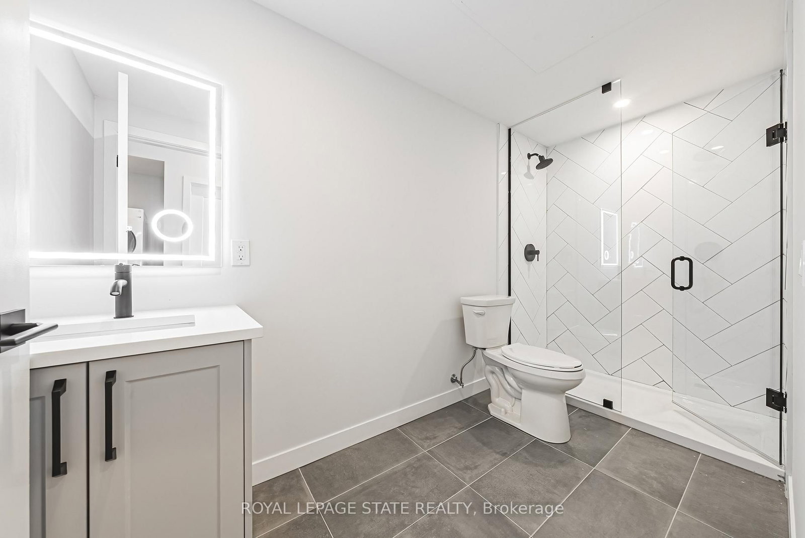 555 Sanatorium Road, Unit 302 - Photo 16