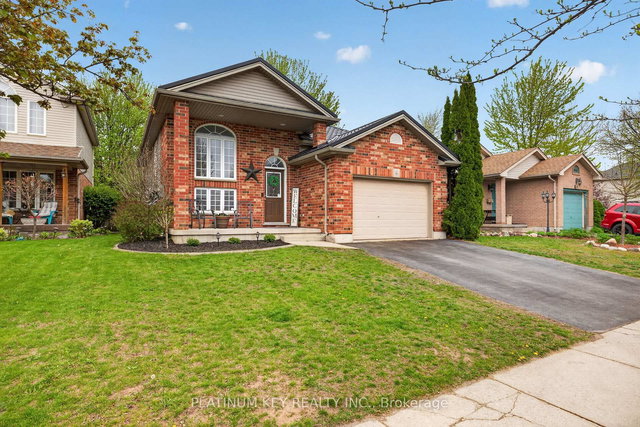 6 Juniper Crescent