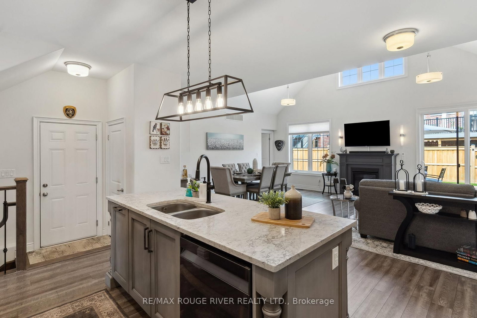 54 Corbett Street • Port Hope, ON photo 18