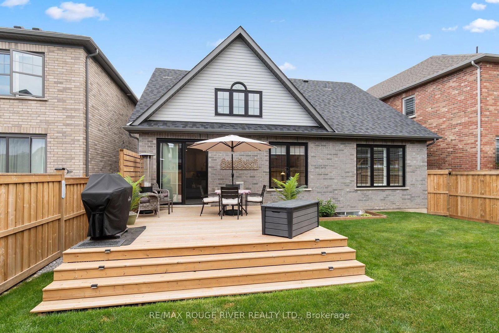 54 Corbett Street • Port Hope, ON photo 4