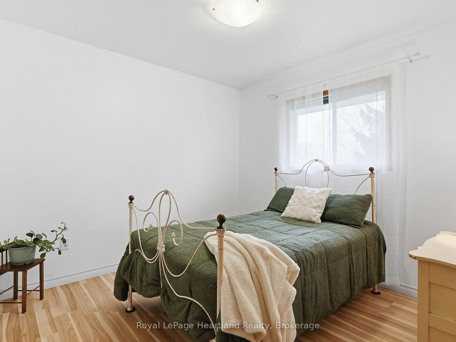 21 S Brown Street • Minto, ON photo 15