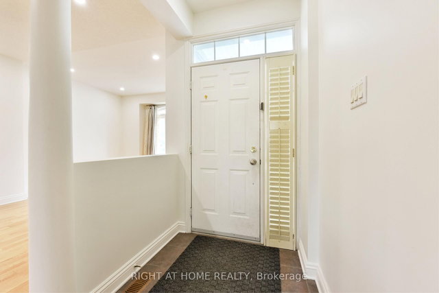 11 CHELTONIA Way