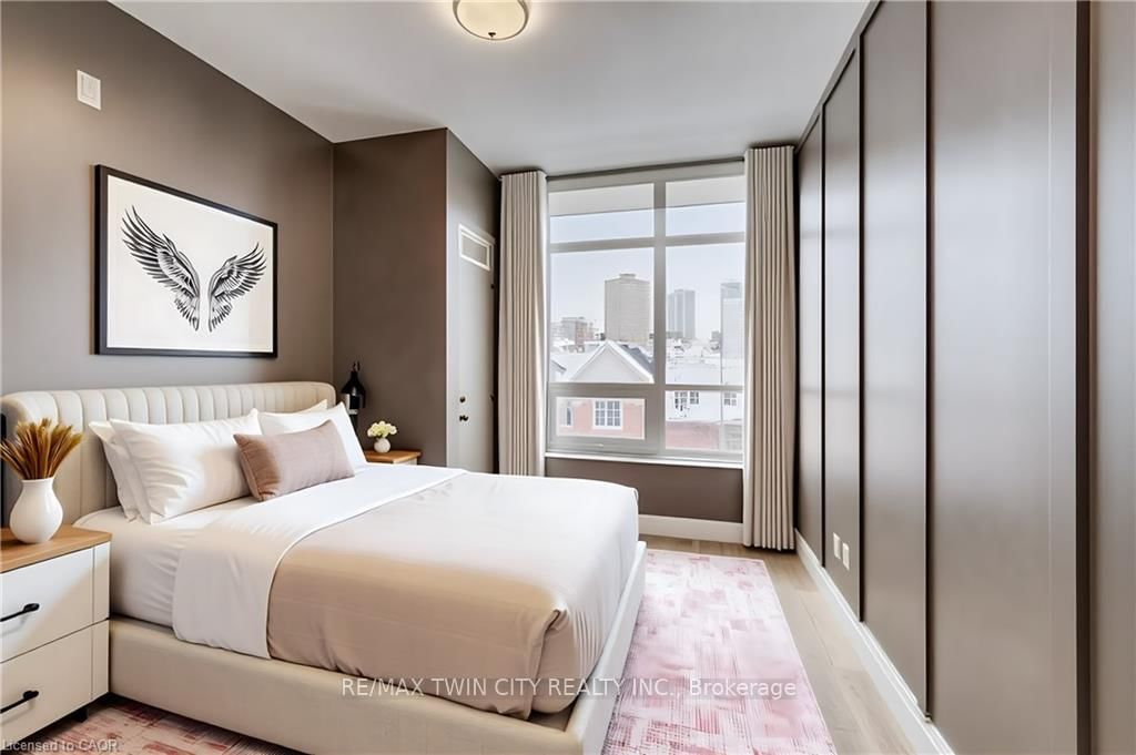 399 QUEEN Street S, Unit 317 - Photo 16