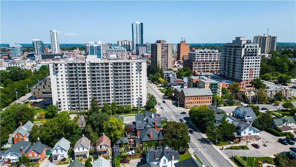 399 QUEEN Street S, Unit 317 - Photo 33