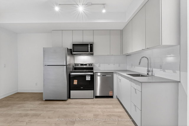 108B - 16 Melbourne Avenue