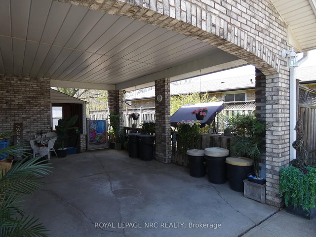 2909 HENLEY Avenue