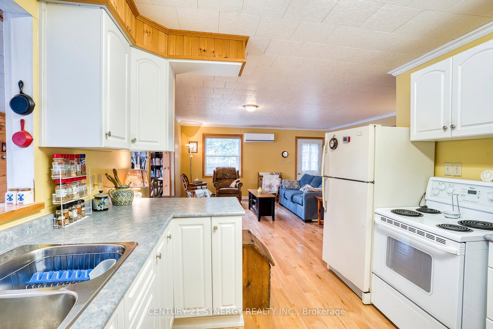 747 Brooks Corner Road • Perth, ON photo 15