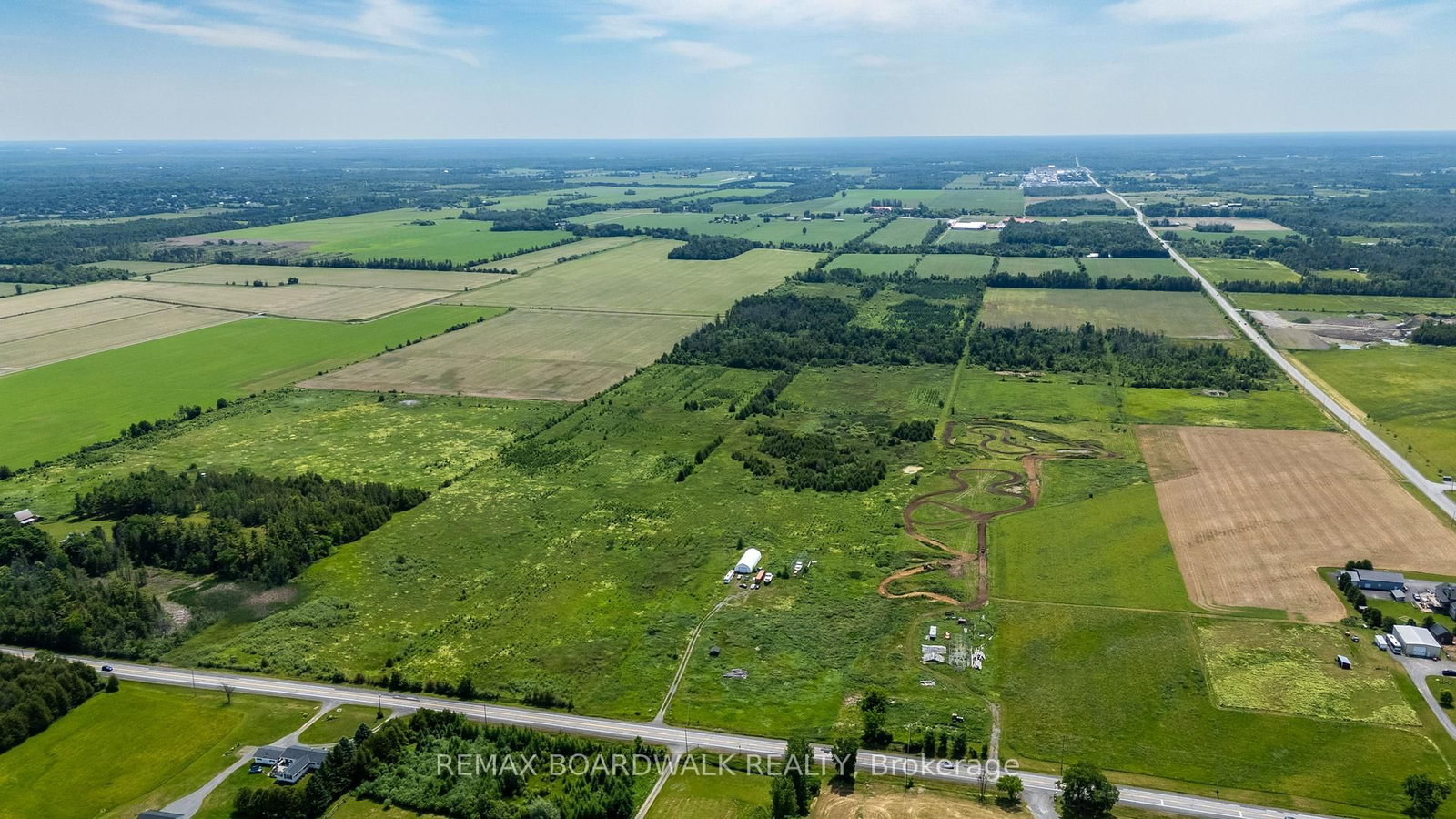 8296 Fallowfield Road • Ashton, ON photo 6