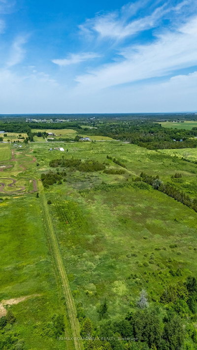 8296 Fallowfield Road • Ashton, ON photo 7
