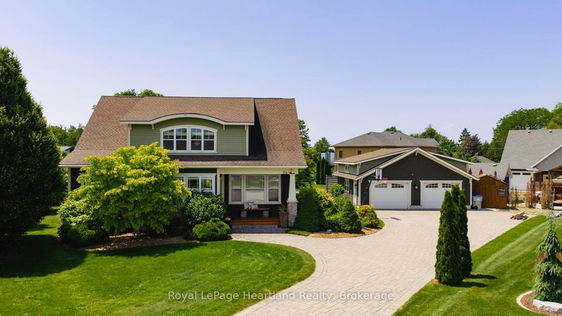 home for sale on 24 THIMBLEWEED Drive