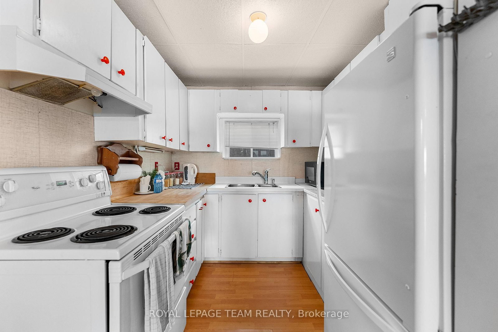 424 Hummingbird Lane • Eganville, ON photo 8