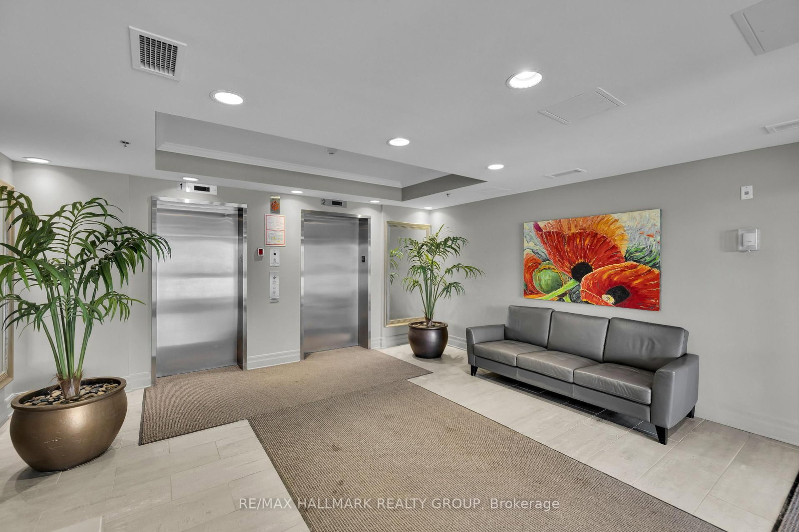 260 Besserer Street, Unit 203 - Photo 3