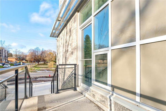 F-104 - 275 Larch Street