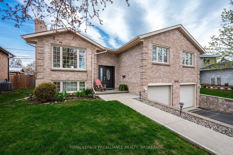 home for sale on 1048 Palmerston Crescent
