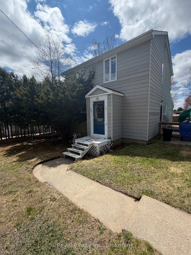 320 Eighth Street