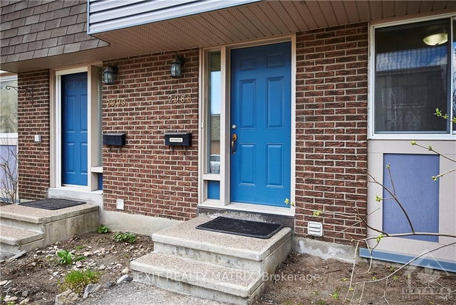 2988 Fairlea Crescent