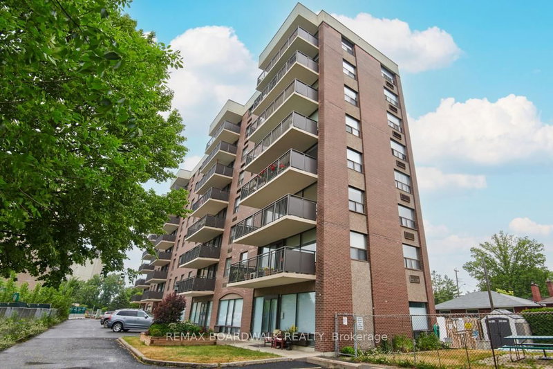 home for sale on 502-1190 Richmond Road