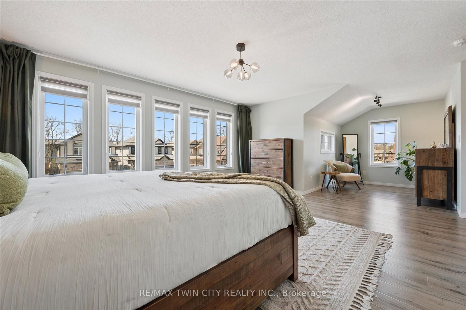 33 Mistywood Street - Photo 27