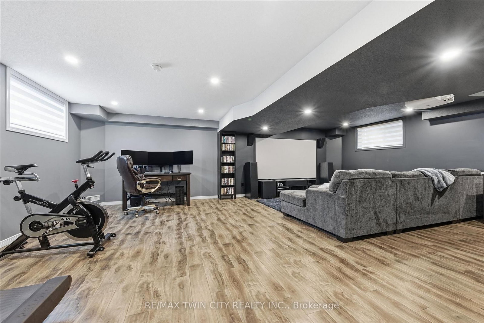33 Mistywood Street - Photo 30