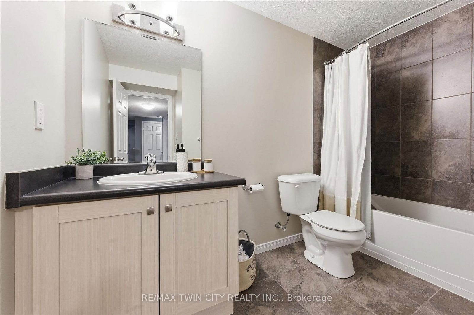 33 Mistywood Street - Photo 35