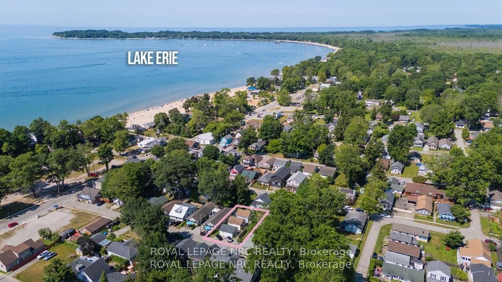 387 Elmwood Avenue • Fort Erie, ON photo 1