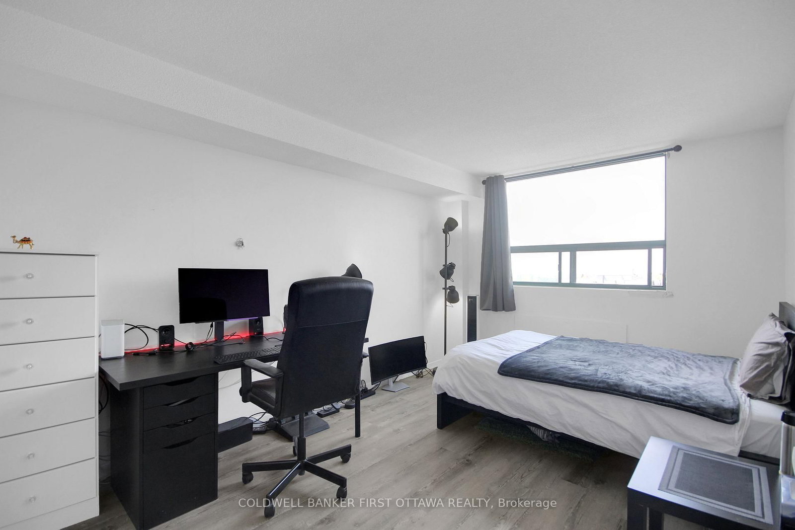 1440 Heron Road, Unit 811 - Photo 17