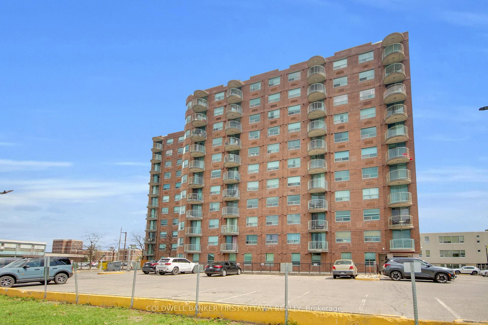 1440 Heron Road • #811 • Ottawa, ON photo 2