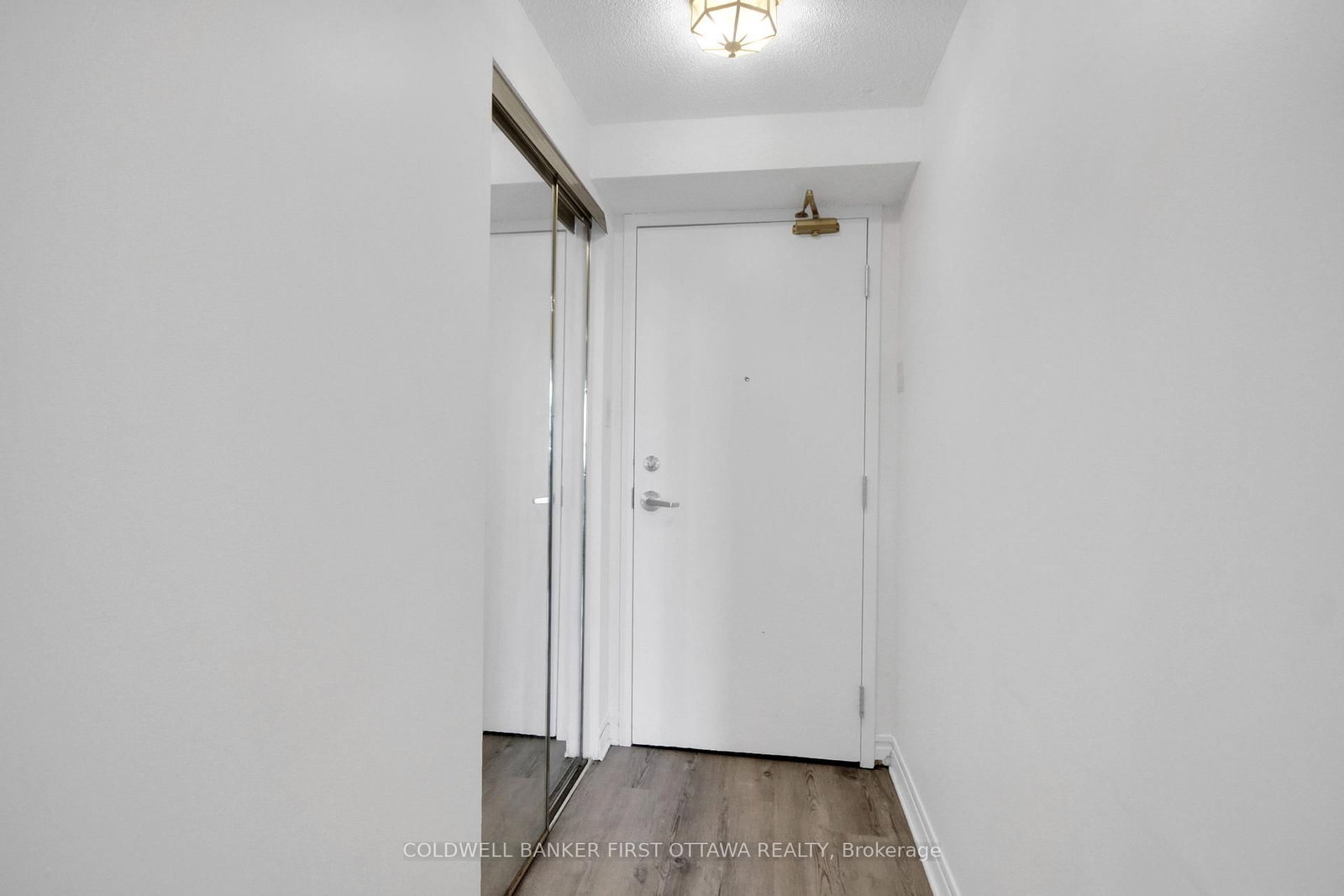 1440 Heron Road, Unit 811 - Photo 6