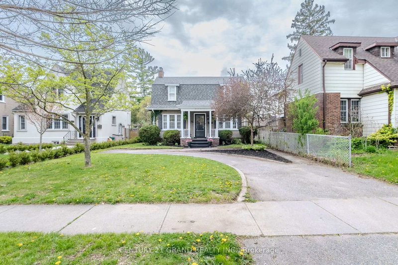 home for sale on 58 Lincoln Avenue