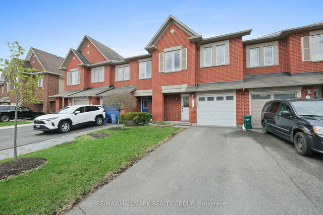 126 Silvermoon Crescent