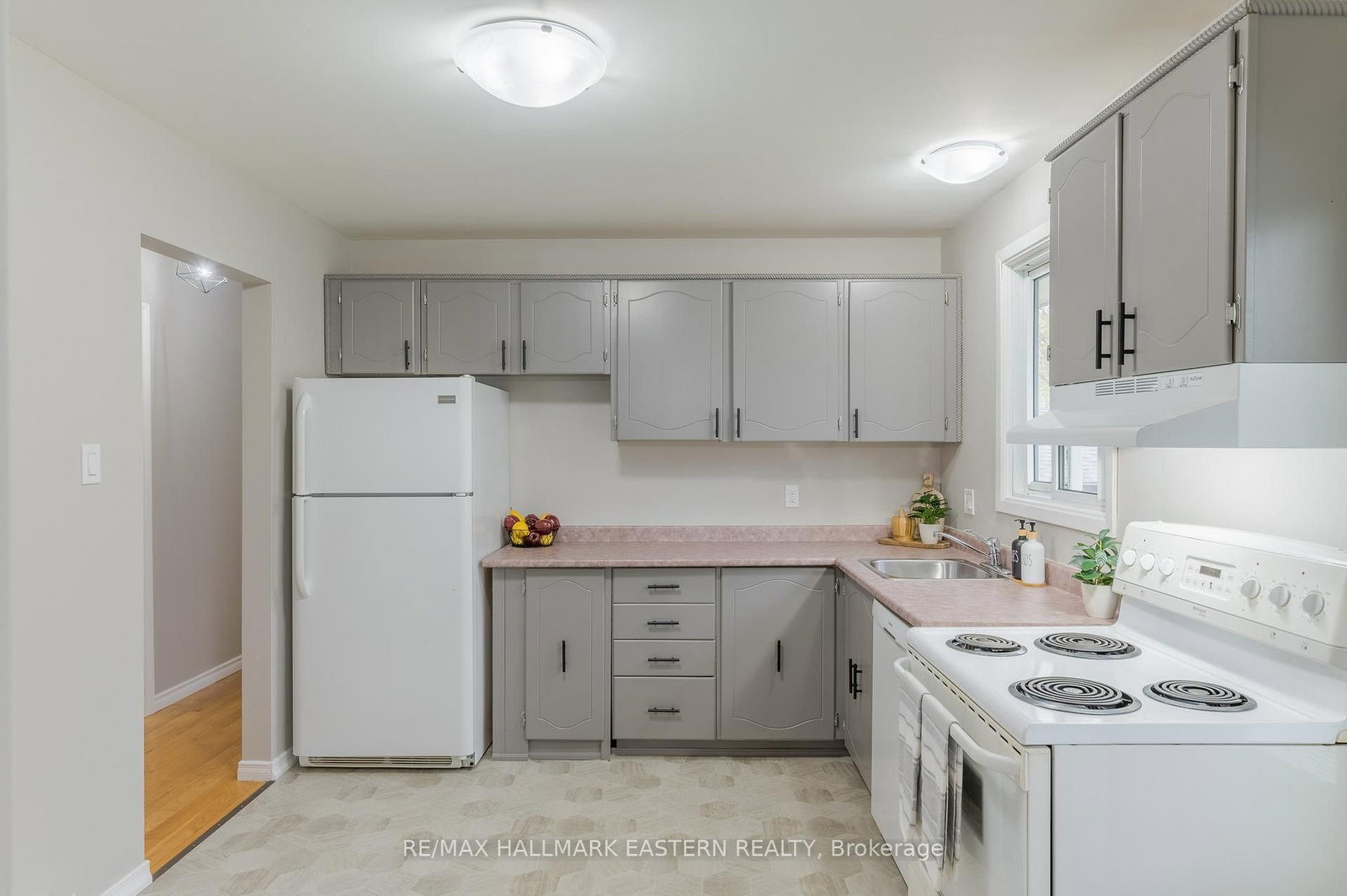 591 Otonabee Drive • Peterborough, ON photo 16