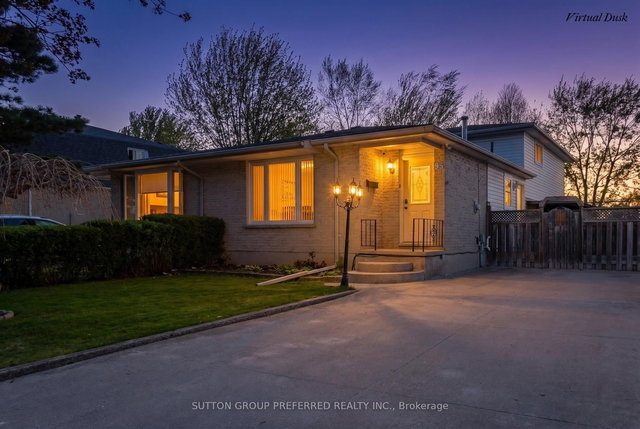 95 Scotchmere Crescent