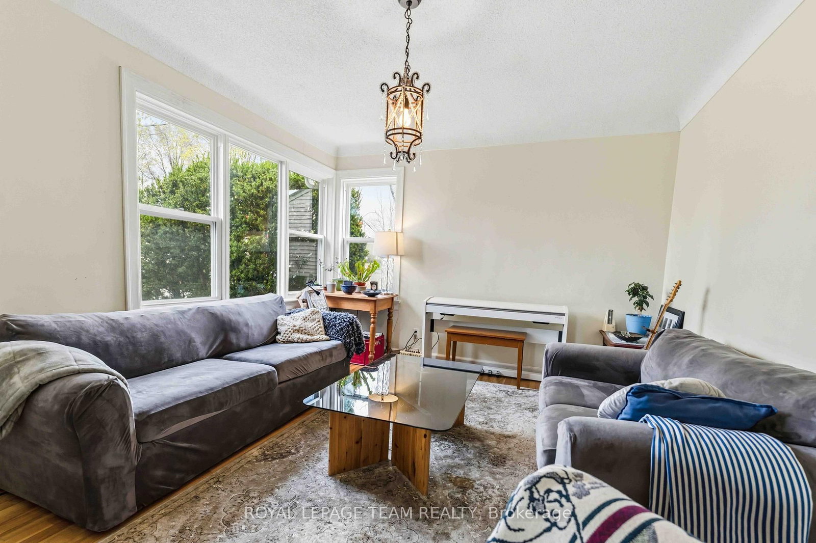1272 Livingstone Avenue - Photo 6