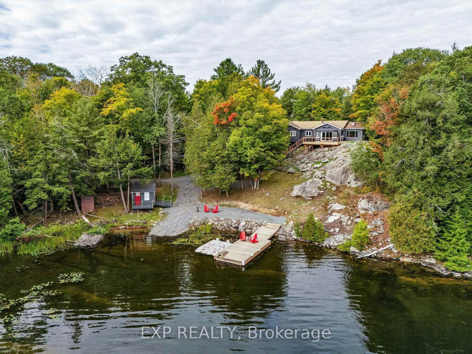 Listing Image 4