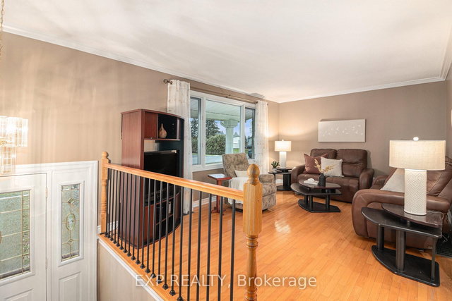 2 Castlebeau Street