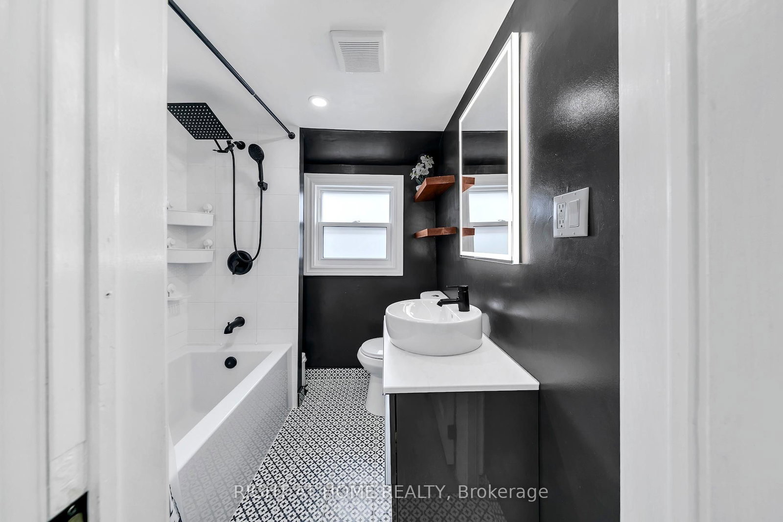 501 Ferguson Avenue N - Photo 24