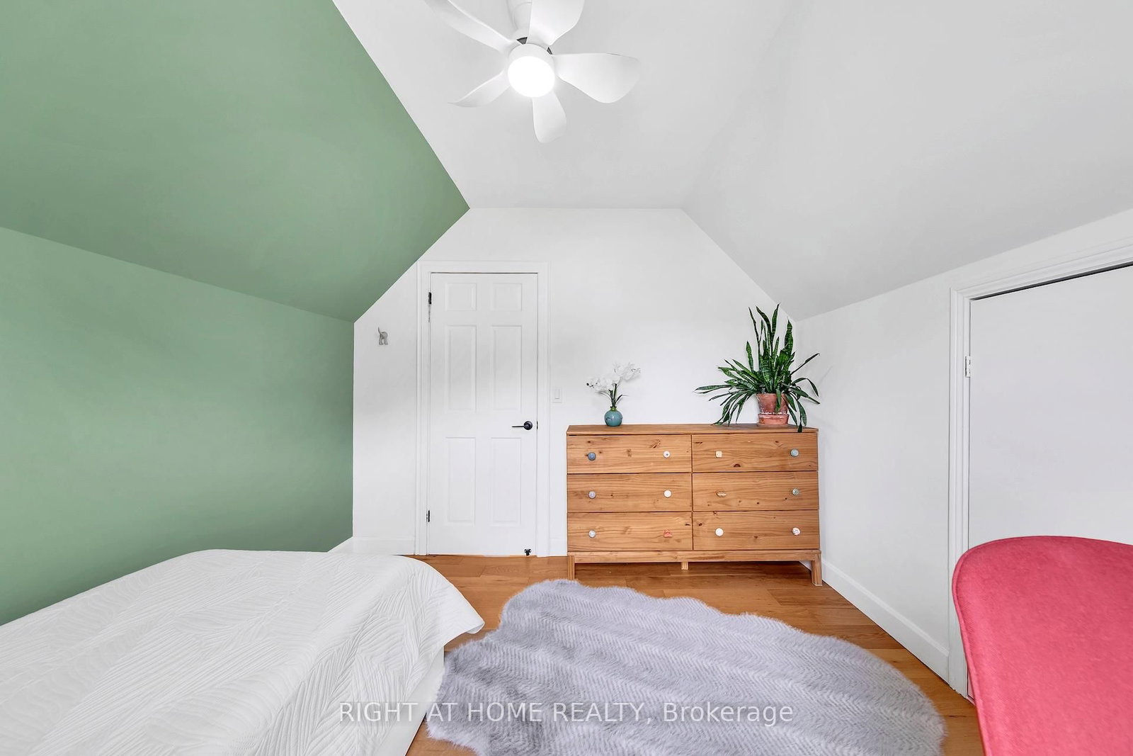 501 Ferguson Avenue N - Photo 27