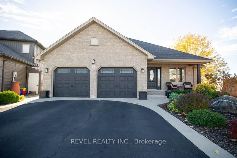 home for sale on 9 Davey Court