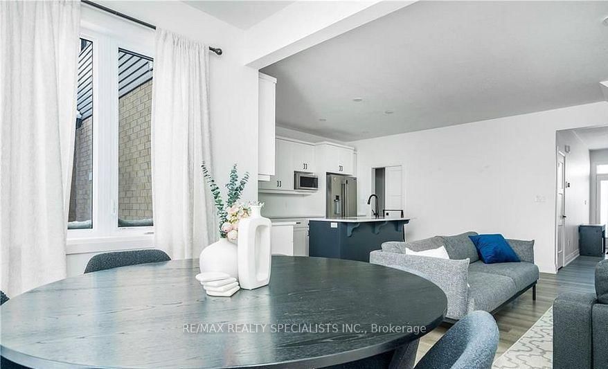 231 Jackson Street • West Grey, ON photo 6