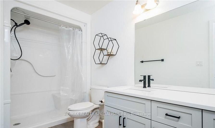 231 Jackson Street • West Grey, ON photo 8