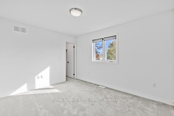 37 Delena Avenue S - Photo 24