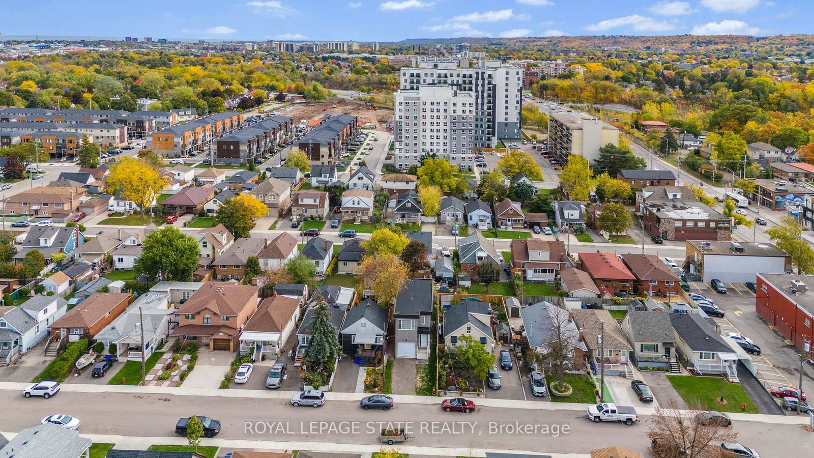 37 Delena Avenue S - Photo 38